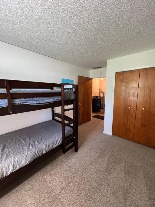 Redding 3 Bedroom With A Pool Exterior foto