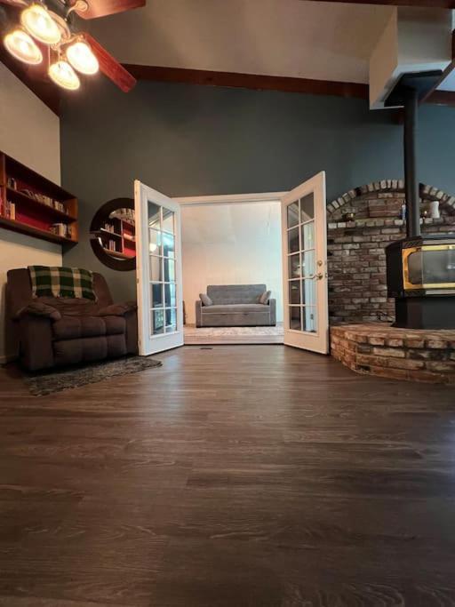 Redding 3 Bedroom With A Pool Exterior foto