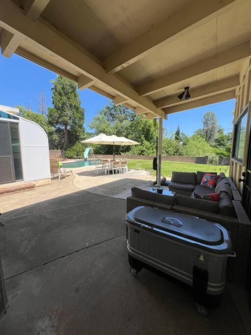 Redding 3 Bedroom With A Pool Exterior foto