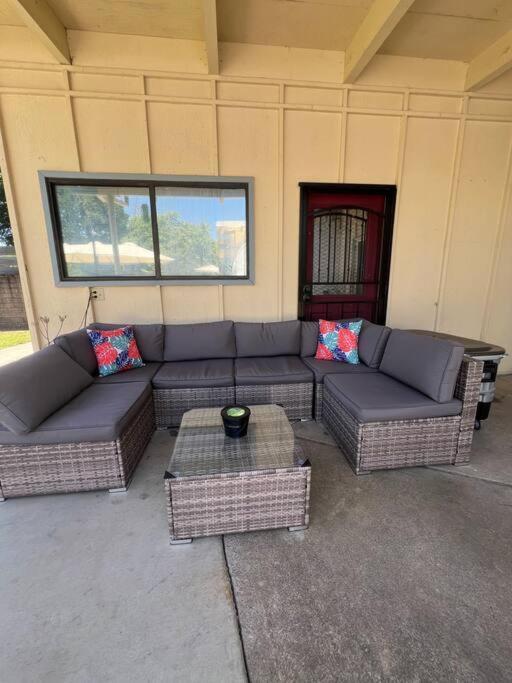 Redding 3 Bedroom With A Pool Exterior foto